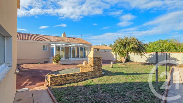 maison à vendre - 5 pièces - 142.84 m2 - OLONNE SUR MER - 85 - PAYS-DE-LOIRE - Century 21 Bleu Marine