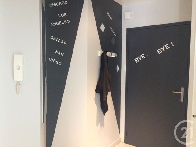 Appartement T2 à louer - 2 pièces - 48.28 m2 - LES SABLES D OLONNE - 85 - PAYS-DE-LOIRE - Century 21 Bleu Marine