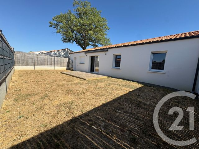 maison à louer - 4 pièces - 81.64 m2 - TALMONT ST HILAIRE - 85 - PAYS-DE-LOIRE - Century 21 Bleu Marine