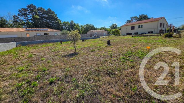terrain à vendre - 579.0 m2 - VAIRE - 85 - PAYS-DE-LOIRE - Century 21 Bleu Marine
