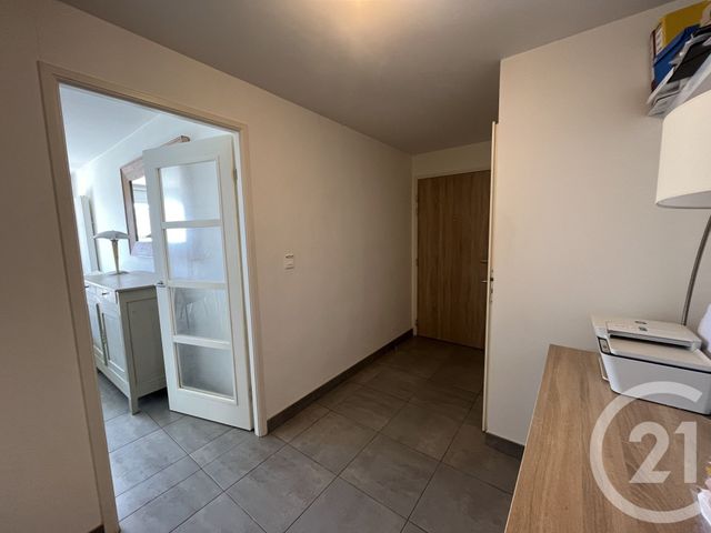 Appartement T4 à louer - 4 pièces - 87.08 m2 - LES SABLES D OLONNE - 85 - PAYS-DE-LOIRE - Century 21 Bleu Marine