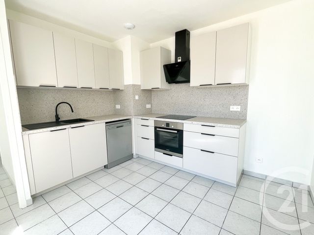 maison à louer - 4 pièces - 83.16 m2 - CHATEAU D OLONNE - 85 - PAYS-DE-LOIRE - Century 21 Bleu Marine