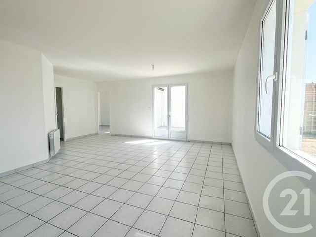 maison à louer - 4 pièces - 83.16 m2 - CHATEAU D OLONNE - 85 - PAYS-DE-LOIRE - Century 21 Bleu Marine