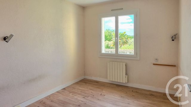Appartement T4 à vendre - 4 pièces - 88.34 m2 - LES SABLES D OLONNE - 85 - PAYS-DE-LOIRE - Century 21 Bleu Marine