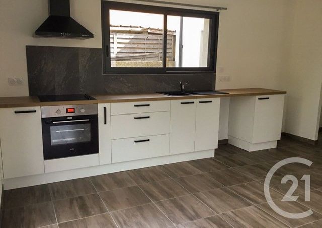 maison à louer - 4 pièces - 84.78 m2 - OLONNE SUR MER - 85 - PAYS-DE-LOIRE - Century 21 Bleu Marine