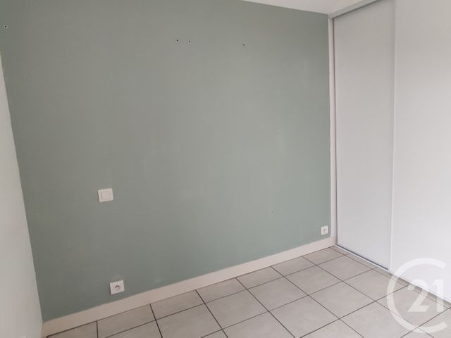 Appartement T2 à louer - 2 pièces - 28.0 m2 - OLONNE SUR MER - 85 - PAYS-DE-LOIRE - Century 21 Bleu Marine