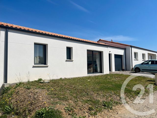 maison à louer - 4 pièces - 84.91 m2 - TALMONT ST HILAIRE - 85 - PAYS-DE-LOIRE - Century 21 Bleu Marine