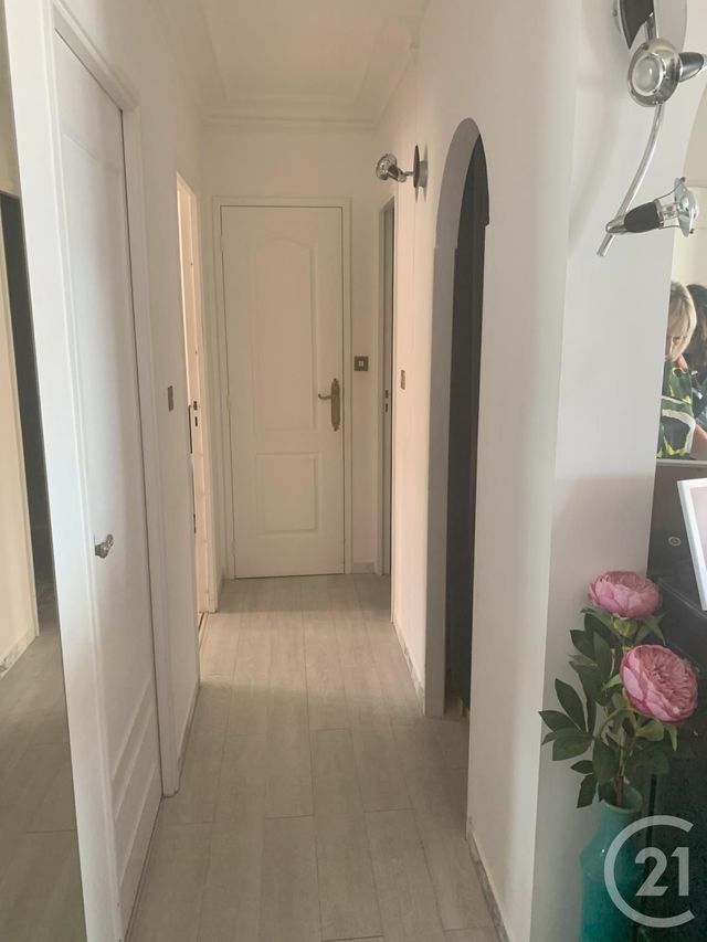 Appartement T3 à louer - 3 pièces - 77.19 m2 - LES SABLES D OLONNE - 85 - PAYS-DE-LOIRE - Century 21 Bleu Marine