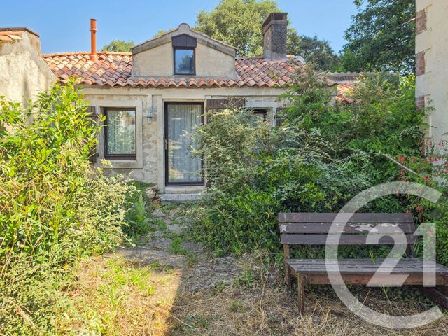 maison à vendre - 15 pièces - 324.0 m2 - CHATEAU D OLONNE - 85 - PAYS-DE-LOIRE - Century 21 Bleu Marine