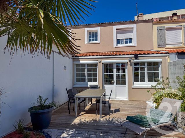 maison à vendre - 5 pièces - 118.05 m2 - OLONNE SUR MER - 85 - PAYS-DE-LOIRE - Century 21 Bleu Marine