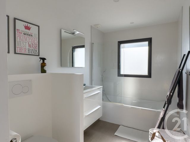 maison à vendre - 5 pièces - 139.7 m2 - OLONNE SUR MER - 85 - PAYS-DE-LOIRE - Century 21 Bleu Marine