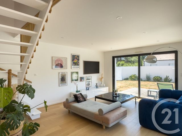 maison à vendre - 5 pièces - 139.7 m2 - OLONNE SUR MER - 85 - PAYS-DE-LOIRE - Century 21 Bleu Marine