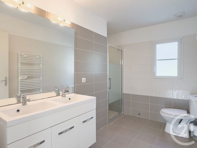 maison à louer - 4 pièces - 93.12 m2 - OLONNE SUR MER - 85 - PAYS-DE-LOIRE - Century 21 Bleu Marine