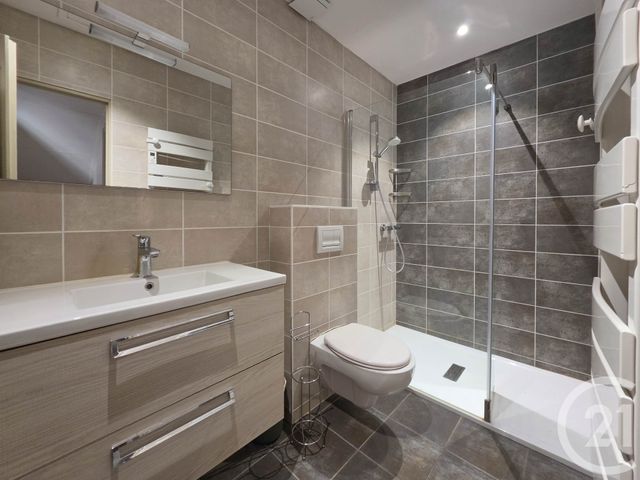 maison à vendre - 15 pièces - 324.0 m2 - CHATEAU D OLONNE - 85 - PAYS-DE-LOIRE - Century 21 Bleu Marine
