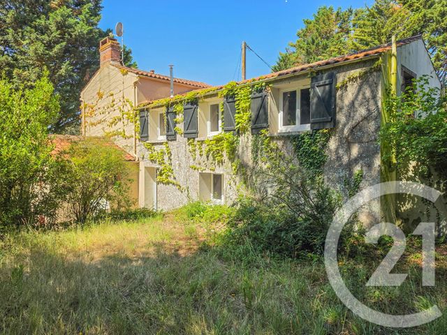 maison à vendre - 15 pièces - 324.0 m2 - CHATEAU D OLONNE - 85 - PAYS-DE-LOIRE - Century 21 Bleu Marine