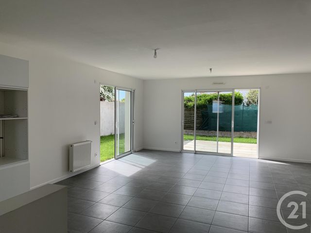 maison à louer - 4 pièces - 84.9 m2 - LES SABLES D OLONNE - 85 - PAYS-DE-LOIRE - Century 21 Bleu Marine