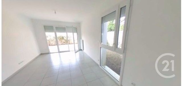 Appartement T3 à louer - 3 pièces - 66.3 m2 - OLONNE SUR MER - 85 - PAYS-DE-LOIRE - Century 21 Bleu Marine