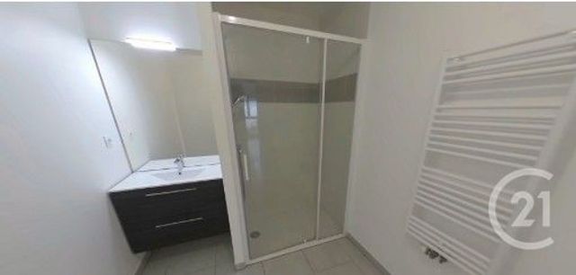 Appartement T3 à louer - 3 pièces - 66.3 m2 - OLONNE SUR MER - 85 - PAYS-DE-LOIRE - Century 21 Bleu Marine
