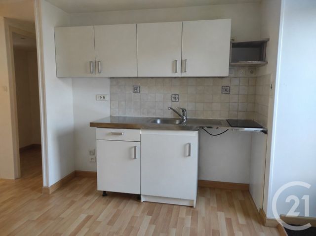 Appartement F3 à louer - 3 pièces - 43.0 m2 - LES SABLES D OLONNE - 85 - PAYS-DE-LOIRE - Century 21 Bleu Marine