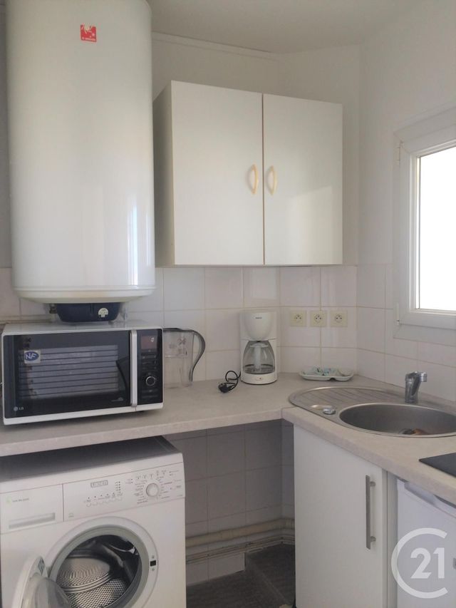 Appartement Studio à louer - 1 pièce - 21.67 m2 - LES SABLES D OLONNE - 85 - PAYS-DE-LOIRE - Century 21 Bleu Marine
