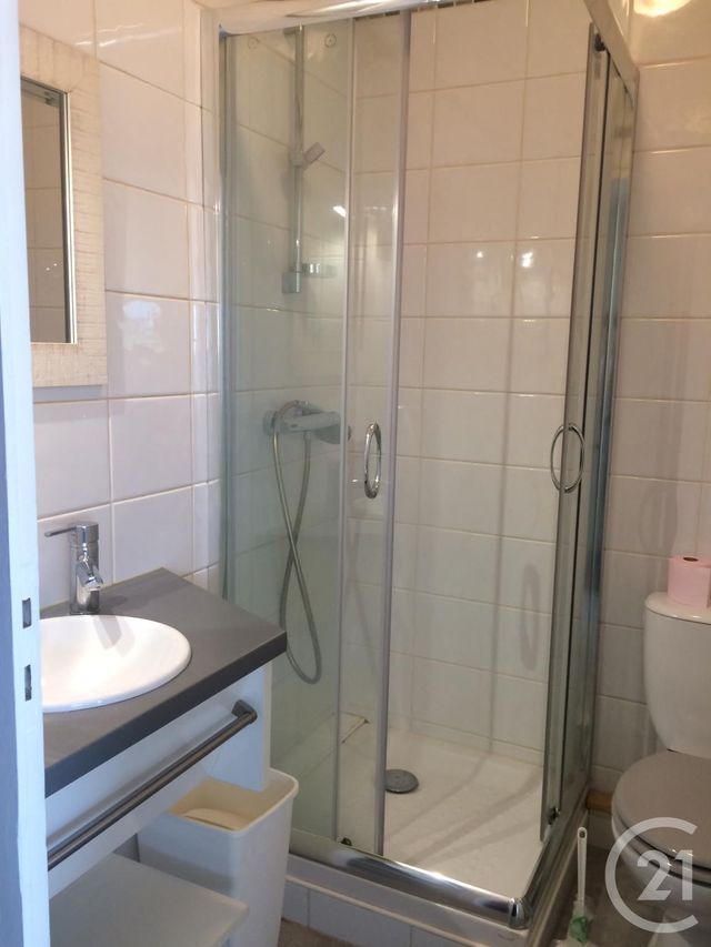 Appartement Studio à louer - 1 pièce - 21.67 m2 - LES SABLES D OLONNE - 85 - PAYS-DE-LOIRE - Century 21 Bleu Marine