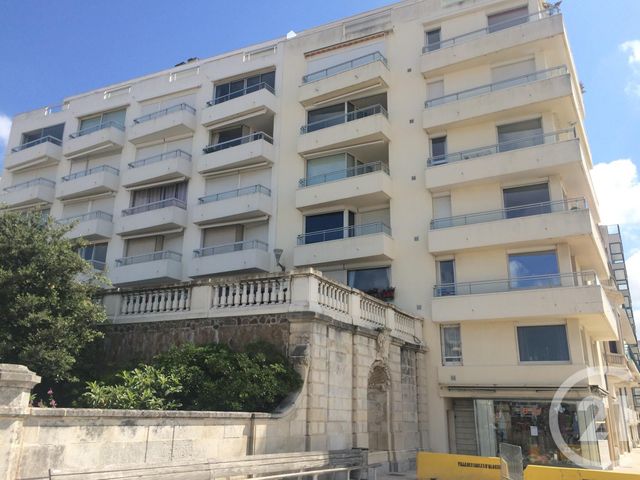 Appartement Studio à louer - 1 pièce - 21.67 m2 - LES SABLES D OLONNE - 85 - PAYS-DE-LOIRE - Century 21 Bleu Marine