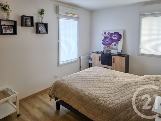 Appartement T3 à vendre - 3 pièces - 63.01 m2 - OLONNE SUR MER - 85 - PAYS-DE-LOIRE - Century 21 Bleu Marine