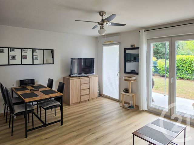 Appartement T3 à vendre - 3 pièces - 63.01 m2 - OLONNE SUR MER - 85 - PAYS-DE-LOIRE - Century 21 Bleu Marine