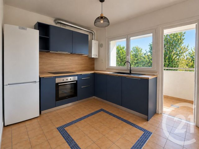 Appartement T3 à louer - 3 pièces - 62.8 m2 - CHATEAU D OLONNE - 85 - PAYS-DE-LOIRE - Century 21 Bleu Marine