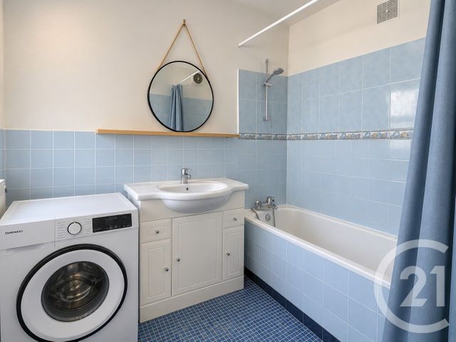 Appartement T3 à louer - 3 pièces - 62.8 m2 - CHATEAU D OLONNE - 85 - PAYS-DE-LOIRE - Century 21 Bleu Marine
