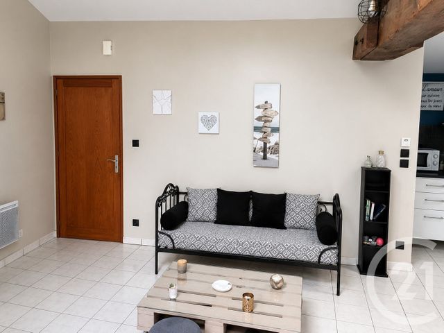 Appartement T2 à louer - 2 pièces - 44.33 m2 - LES SABLES D OLONNE - 85 - PAYS-DE-LOIRE - Century 21 Bleu Marine