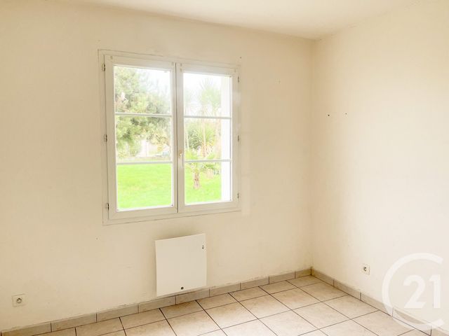 maison à louer - 4 pièces - 87.73 m2 - L ILE D OLONNE - 85 - PAYS-DE-LOIRE - Century 21 Bleu Marine