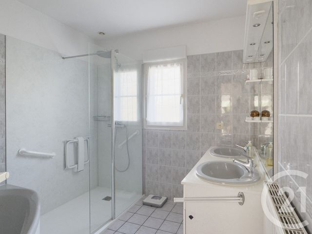 maison à vendre - 5 pièces - 114.06 m2 - OLONNE SUR MER - 85 - PAYS-DE-LOIRE - Century 21 Bleu Marine