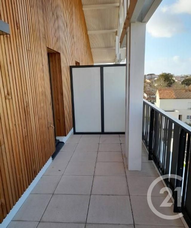 Appartement T2 à louer - 2 pièces - 39.92 m2 - OLONNE SUR MER - 85 - PAYS-DE-LOIRE - Century 21 Bleu Marine