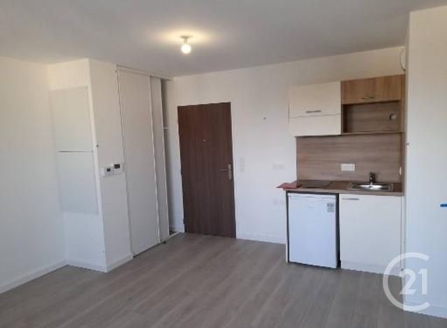 Appartement T2 à louer - 2 pièces - 39.92 m2 - OLONNE SUR MER - 85 - PAYS-DE-LOIRE - Century 21 Bleu Marine
