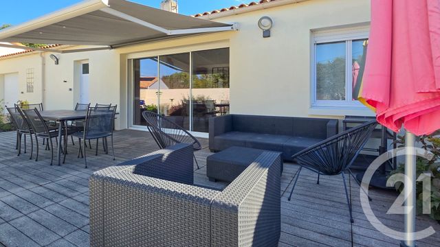 maison à vendre - 7 pièces - 124.67 m2 - OLONNE SUR MER - 85 - PAYS-DE-LOIRE - Century 21 Bleu Marine