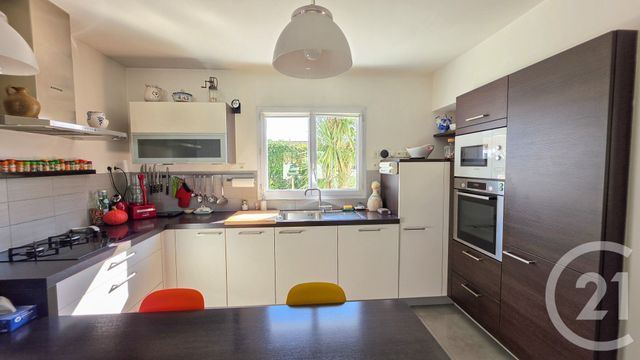 maison à vendre - 7 pièces - 124.67 m2 - OLONNE SUR MER - 85 - PAYS-DE-LOIRE - Century 21 Bleu Marine