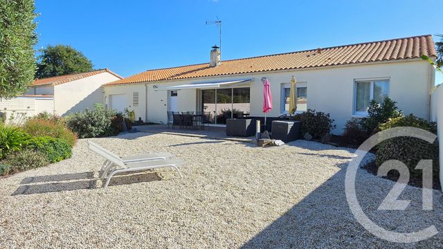 maison à vendre - 7 pièces - 124.67 m2 - OLONNE SUR MER - 85 - PAYS-DE-LOIRE - Century 21 Bleu Marine