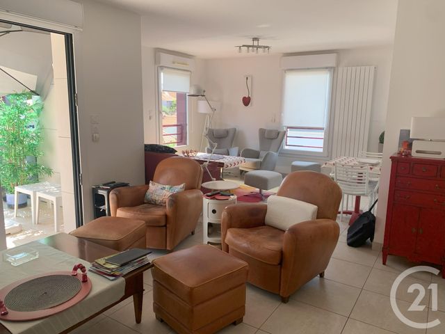 Appartement T3 à louer - 3 pièces - 75.88 m2 - LES SABLES D OLONNE - 85 - PAYS-DE-LOIRE - Century 21 Bleu Marine