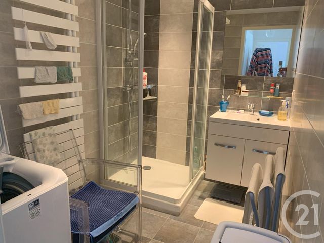 Appartement T3 à louer - 3 pièces - 75.88 m2 - LES SABLES D OLONNE - 85 - PAYS-DE-LOIRE - Century 21 Bleu Marine