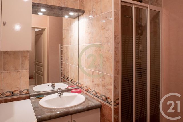 Afficher la photo en grand Appartement F2 à vendre - 2 pièces - 44.37 m2 - LES SABLES D OLONNE - 85 - PAYS-DE-LOIRE - Century 21 Bleu Marine