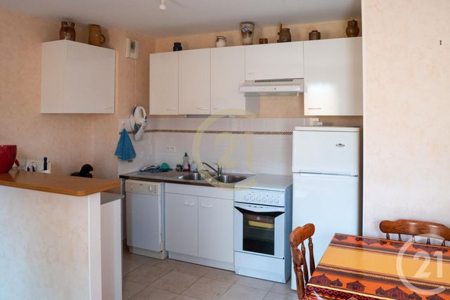 Afficher la photo en grand Appartement F2 à vendre - 2 pièces - 44.37 m2 - LES SABLES D OLONNE - 85 - PAYS-DE-LOIRE - Century 21 Bleu Marine