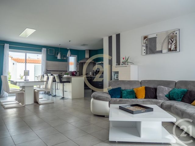 maison à vendre - 5 pièces - 99.61 m2 - VAIRE - 85 - PAYS-DE-LOIRE - Century 21 Bleu Marine maison à vendre - 5 pièces - 99.61 m2 - VAIRE - 85 - PAYS-DE-LOIRE - Century 21 Bleu Marine