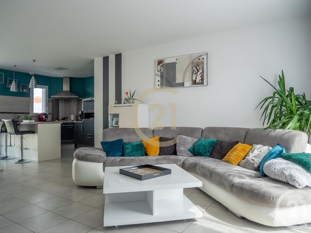maison à vendre - 5 pièces - 99.61 m2 - VAIRE - 85 - PAYS-DE-LOIRE - Century 21 Bleu Marine maison à vendre - 5 pièces - 99.61 m2 - VAIRE - 85 - PAYS-DE-LOIRE - Century 21 Bleu Marine