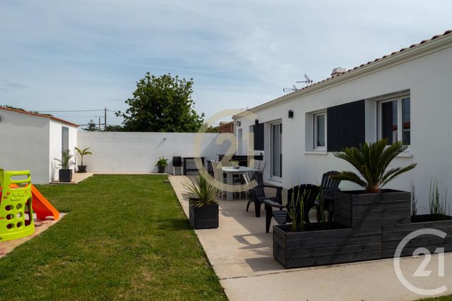 maison à vendre - 5 pièces - 99.61 m2 - VAIRE - 85 - PAYS-DE-LOIRE - Century 21 Bleu Marine maison à vendre - 5 pièces - 99.61 m2 - VAIRE - 85 - PAYS-DE-LOIRE - Century 21 Bleu Marine