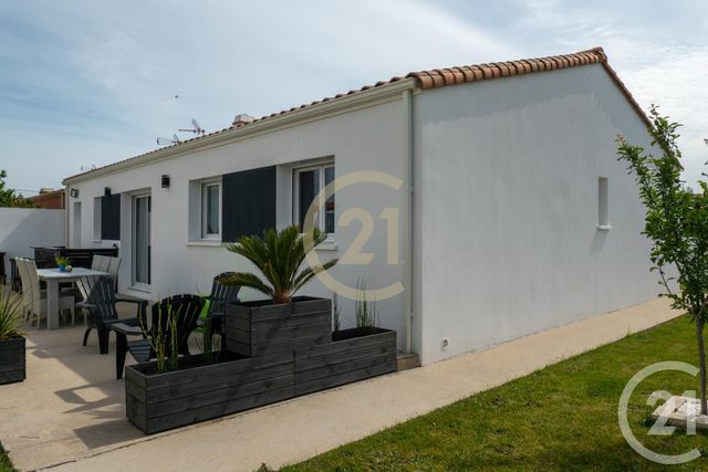 maison à vendre - 5 pièces - 99.61 m2 - VAIRE - 85 - PAYS-DE-LOIRE - Century 21 Bleu Marine maison à vendre - 5 pièces - 99.61 m2 - VAIRE - 85 - PAYS-DE-LOIRE - Century 21 Bleu Marine