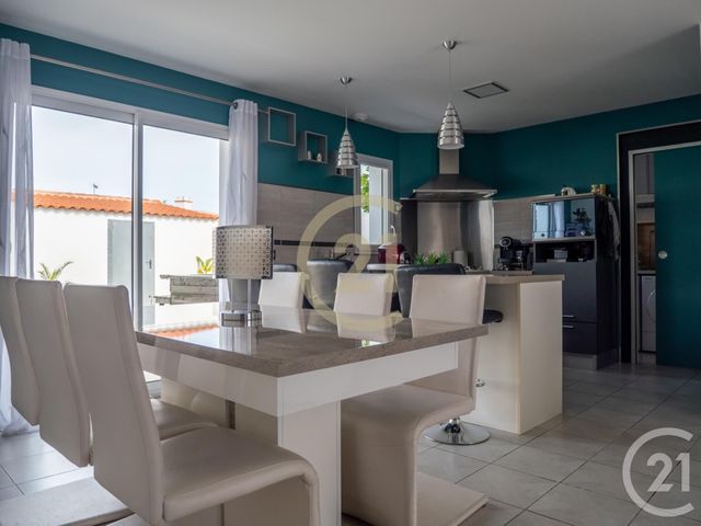 maison à vendre - 5 pièces - 99.61 m2 - VAIRE - 85 - PAYS-DE-LOIRE - Century 21 Bleu Marine maison à vendre - 5 pièces - 99.61 m2 - VAIRE - 85 - PAYS-DE-LOIRE - Century 21 Bleu Marine