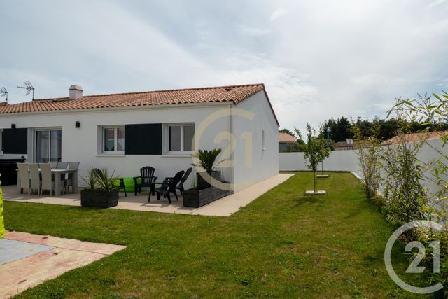 maison à vendre - 5 pièces - 99.61 m2 - VAIRE - 85 - PAYS-DE-LOIRE - Century 21 Bleu Marine maison à vendre - 5 pièces - 99.61 m2 - VAIRE - 85 - PAYS-DE-LOIRE - Century 21 Bleu Marine