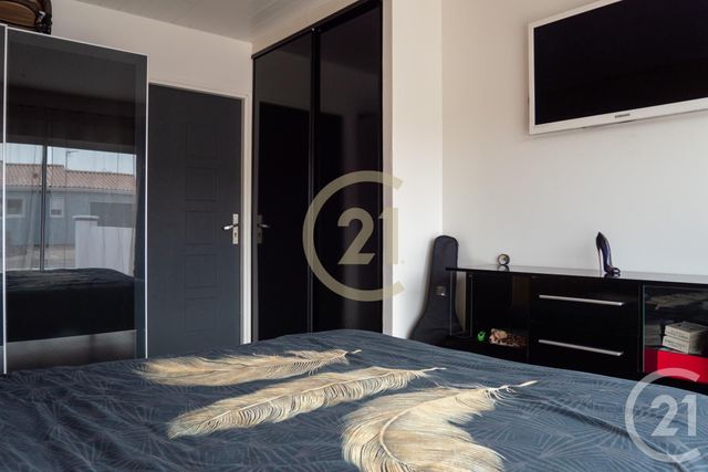 maison à vendre - 5 pièces - 99.61 m2 - VAIRE - 85 - PAYS-DE-LOIRE - Century 21 Bleu Marine maison à vendre - 5 pièces - 99.61 m2 - VAIRE - 85 - PAYS-DE-LOIRE - Century 21 Bleu Marine