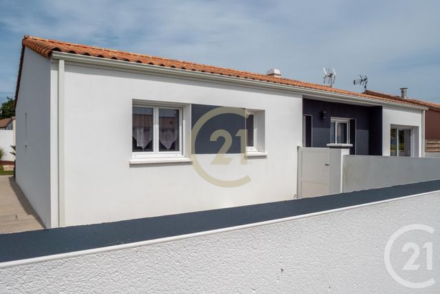 maison à vendre - 5 pièces - 99.61 m2 - VAIRE - 85 - PAYS-DE-LOIRE - Century 21 Bleu Marine maison à vendre - 5 pièces - 99.61 m2 - VAIRE - 85 - PAYS-DE-LOIRE - Century 21 Bleu Marine